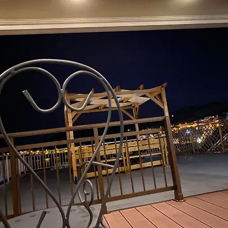 Overwave * Kavala